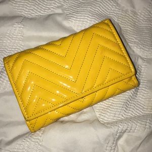 Yellow Wallet